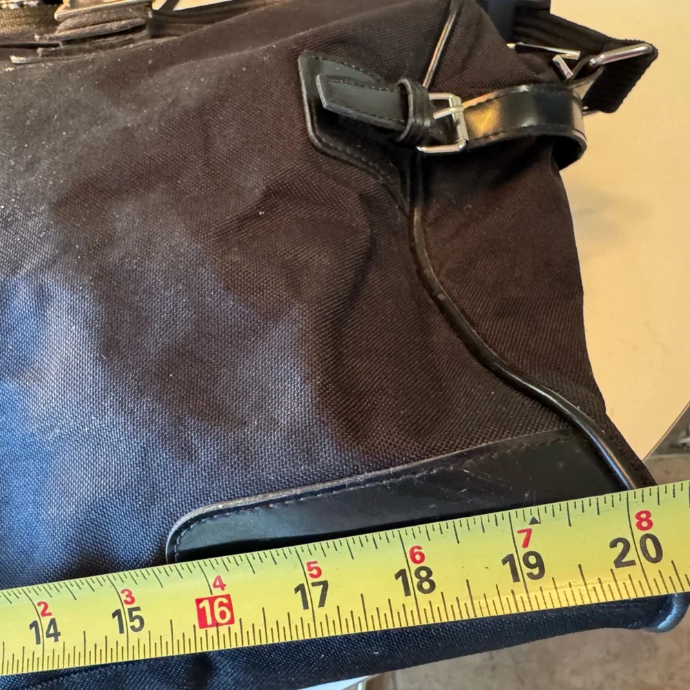 Ralph Lauren Polo Fragrences Black Unisex Duffel Bag Overnighter NICE